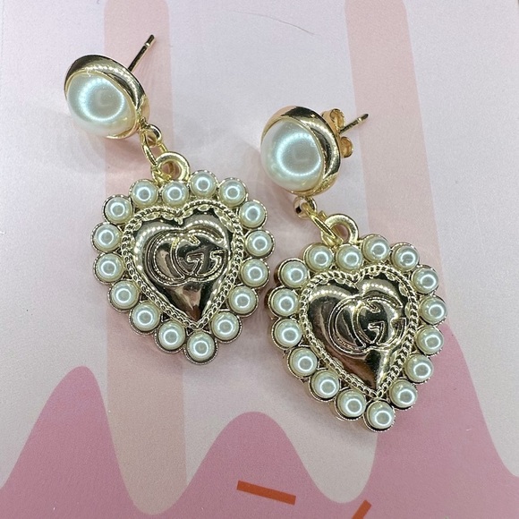 Gucci Jewelry - GUCCI Vintage Designer Pearl GG Buttons on 18K Gold Plated Earrings Pearl Heart
